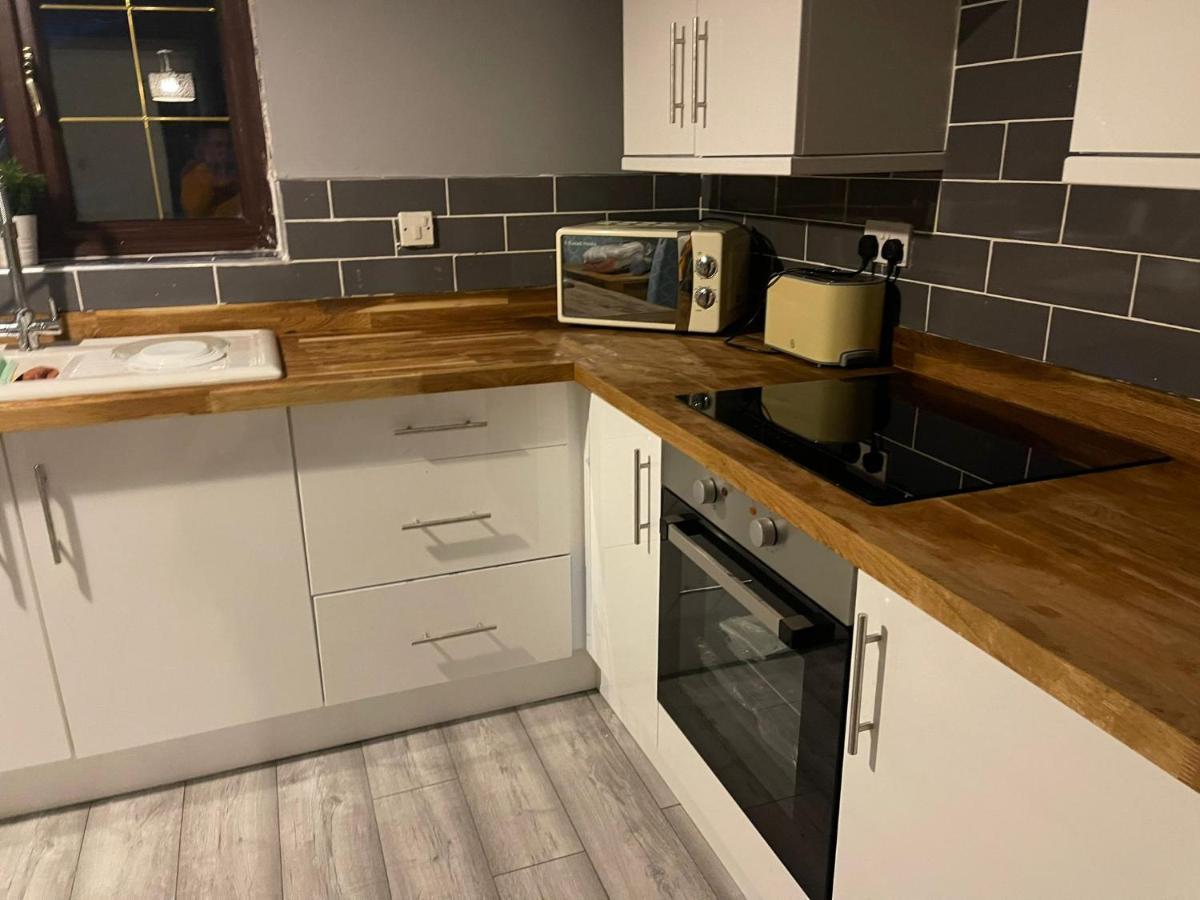 Lakeside View 2 Bedroom House Birmingham Esterno foto